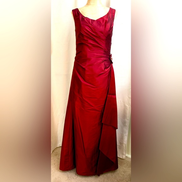 Alexia Designs Dresses & Skirts - Alexia Designs satin rust prom or bridesmaid gown Size 8